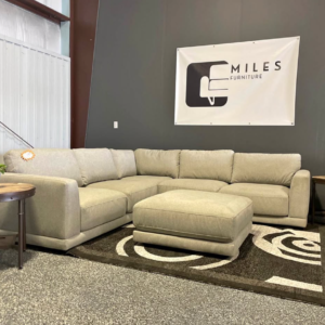 Flexsteel Avery 4 Piece Fabric Sectional - Free Delivery